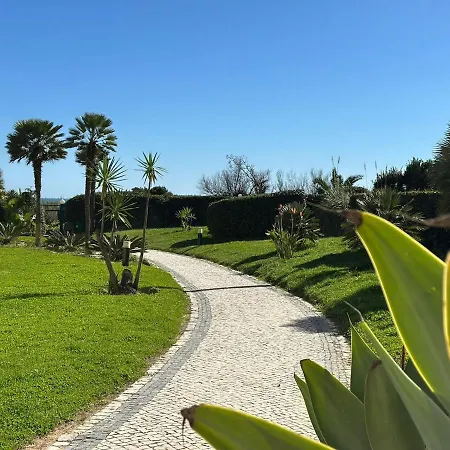 Bella In Mit Meerblick An Der Algarve