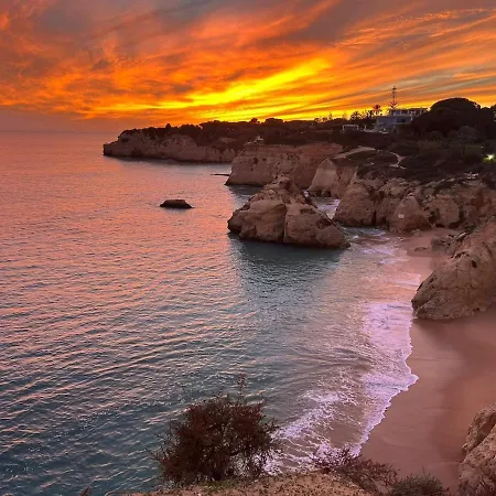 Bella In Mit Meerblick An Der Algarve